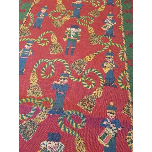 Decor De France Other - DECOR DE FRANCE Sterling International Table Runner Christmas Marching Band